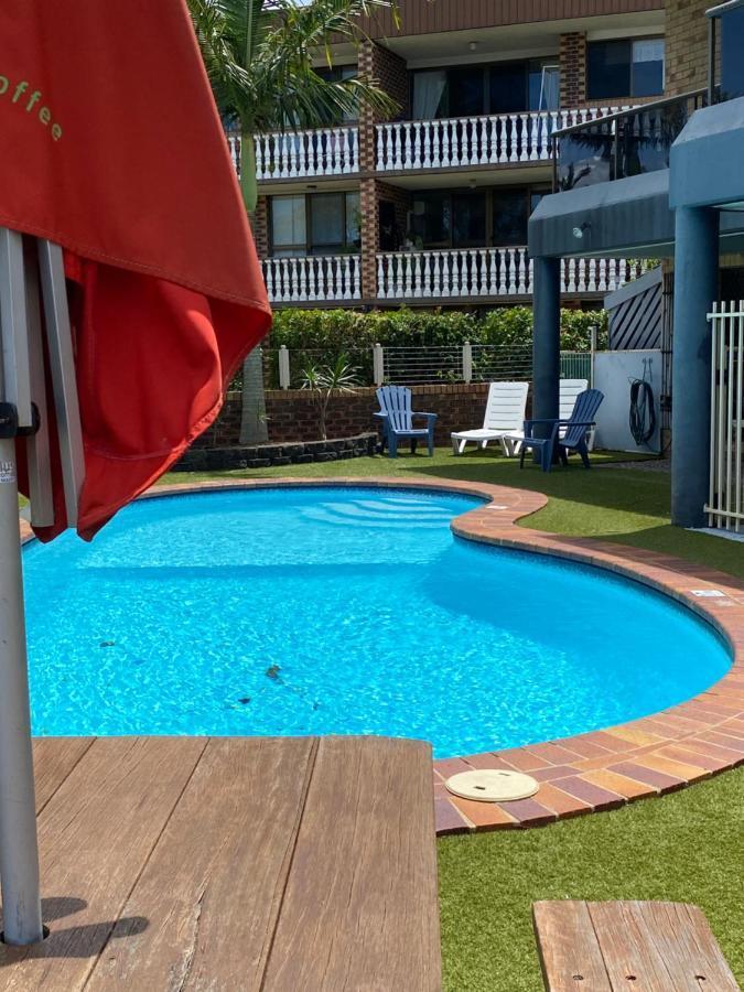 Bribie Waterways Motel Bongaree Buitenkant foto