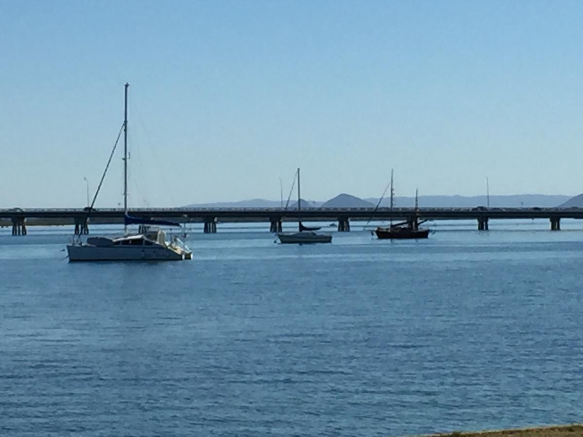 Bribie Waterways Motel Bongaree Buitenkant foto