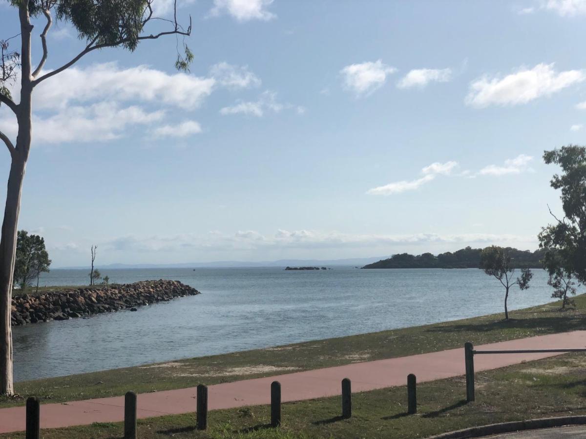Bribie Waterways Motel Bongaree Buitenkant foto
